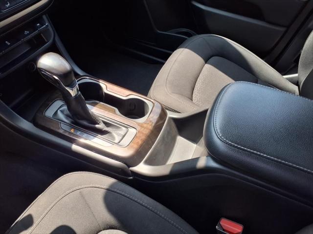 used 2022 GMC Canyon car, priced at $23,991