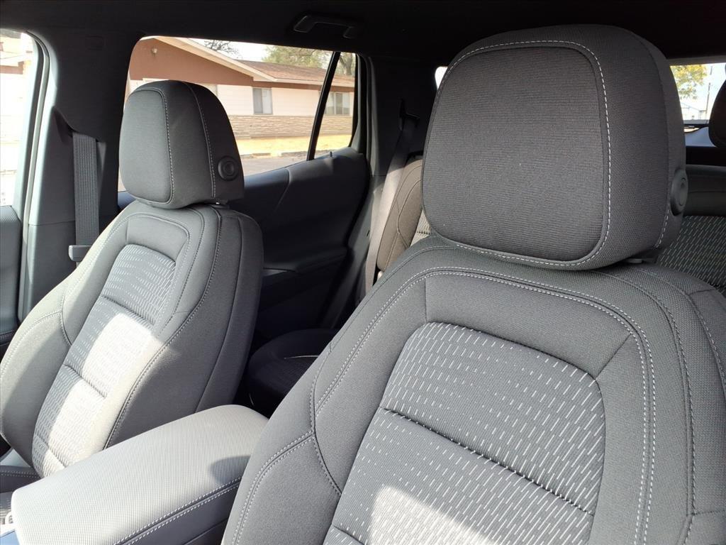 new 2026 Chevrolet Equinox car, priced at $30,540