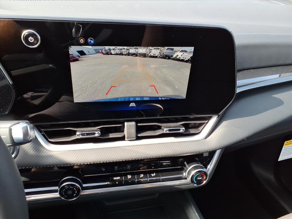 new 2026 Chevrolet Equinox car, priced at $30,540