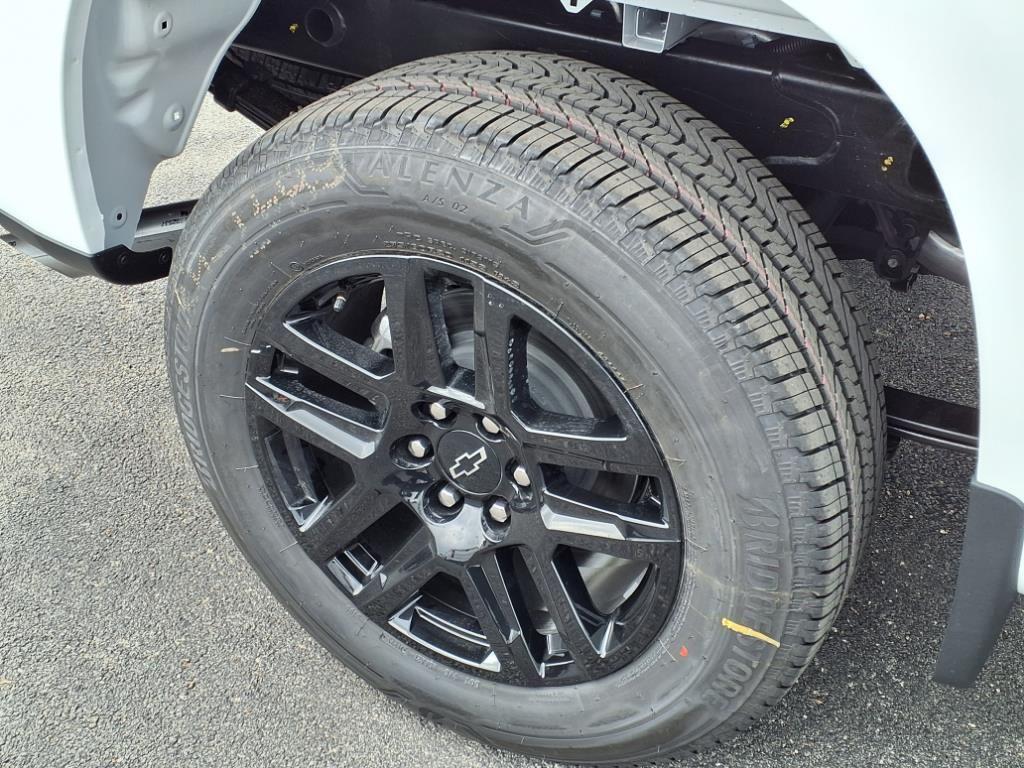 new 2025 Chevrolet Silverado 1500 car, priced at $40,150