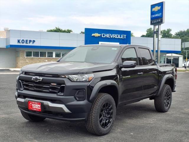 new 2025 Chevrolet Colorado car, priced at $41,395