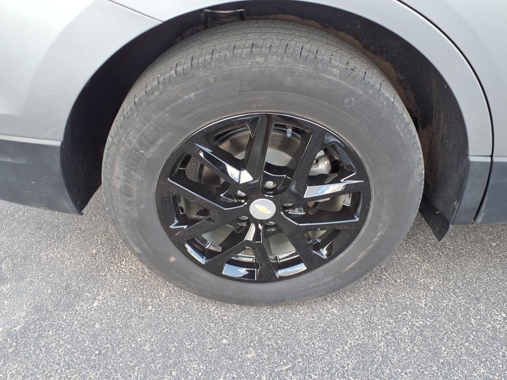 used 2023 Chevrolet Equinox car, priced at $18,994