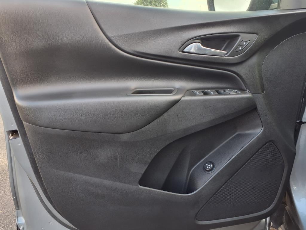 used 2023 Chevrolet Equinox car, priced at $18,994
