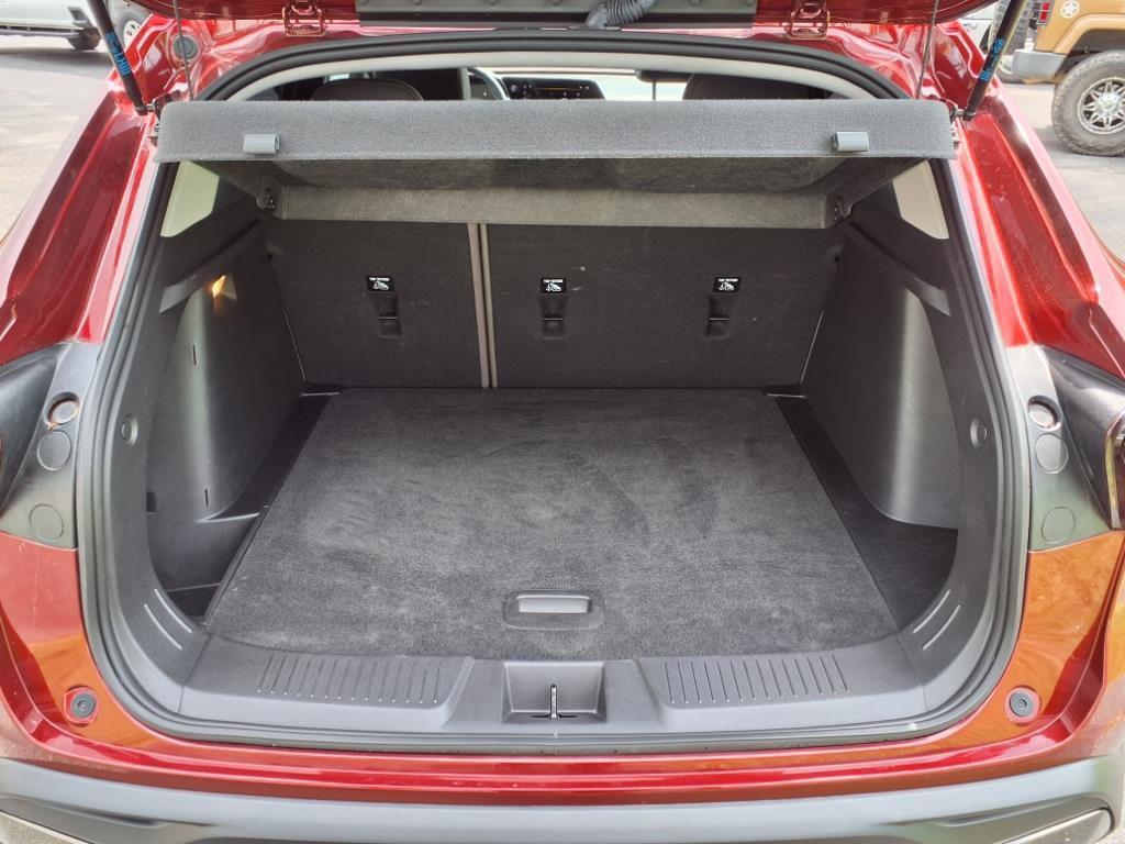 used 2024 Chevrolet Trax car, priced at $22,394