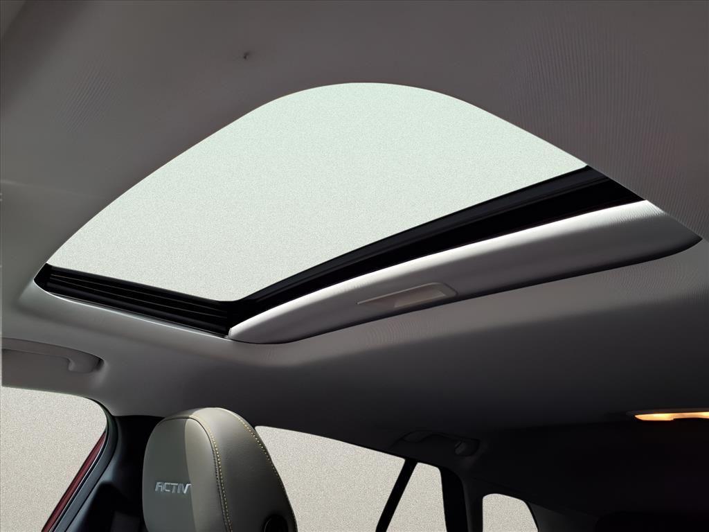 used 2024 Chevrolet Trax car, priced at $22,394