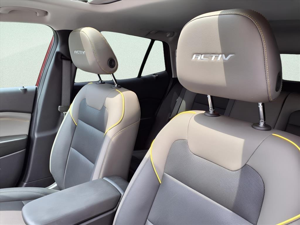 used 2024 Chevrolet Trax car, priced at $22,394