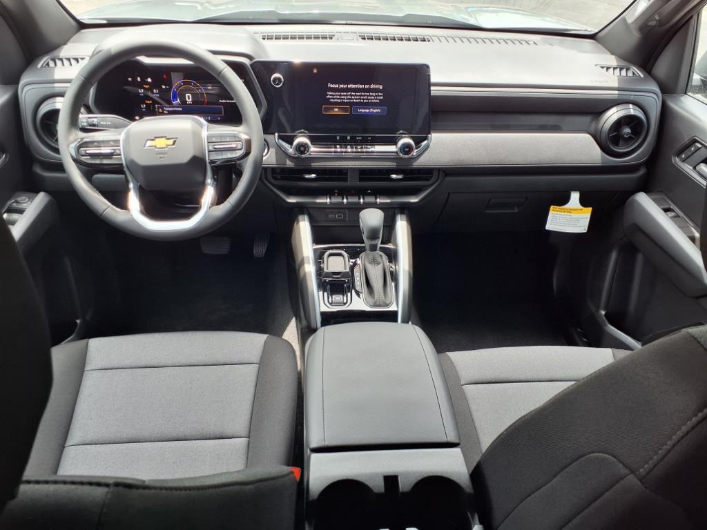 new 2025 Chevrolet Colorado car, priced at $32,800