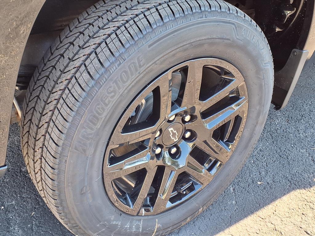 new 2026 Chevrolet Silverado 1500 car, priced at $44,235