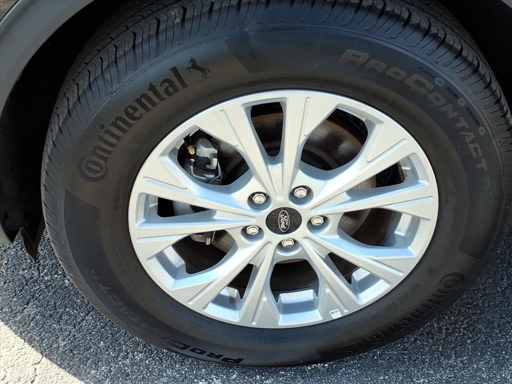 used 2024 Ford Escape car, priced at $23,991
