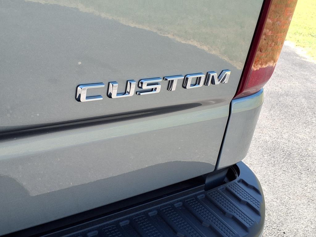 new 2025 Chevrolet Silverado 1500 car, priced at $42,730