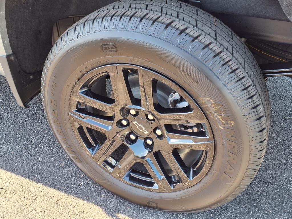 new 2025 Chevrolet Silverado 1500 car, priced at $42,730