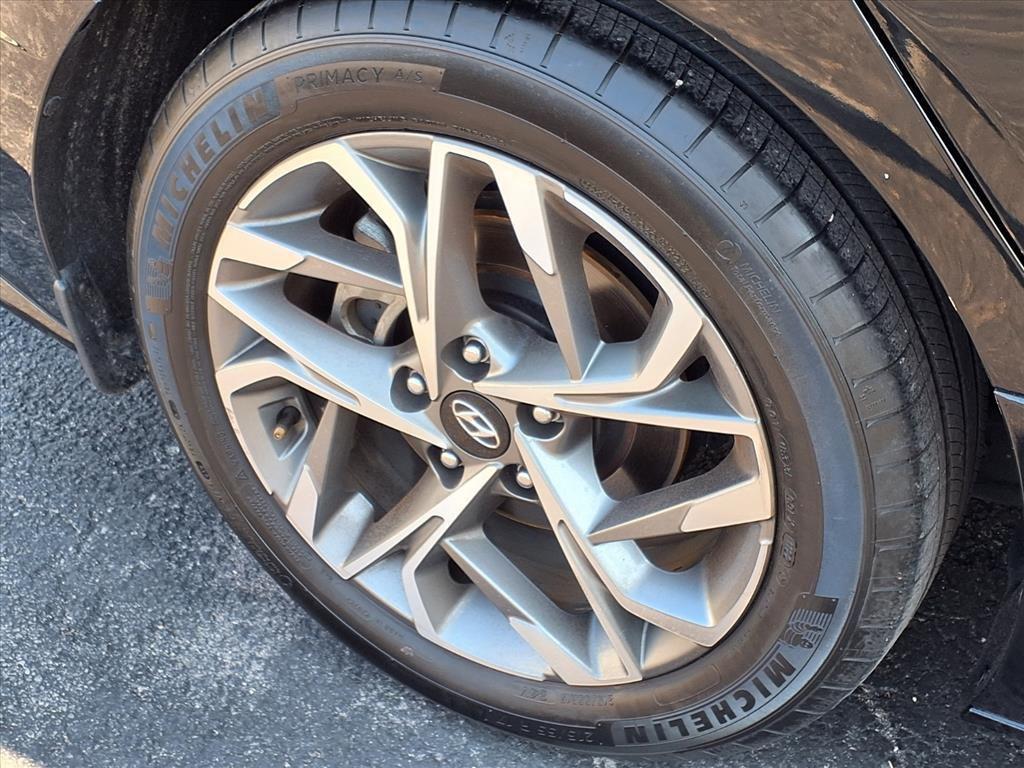 used 2023 Hyundai Sonata car, priced at $18,894