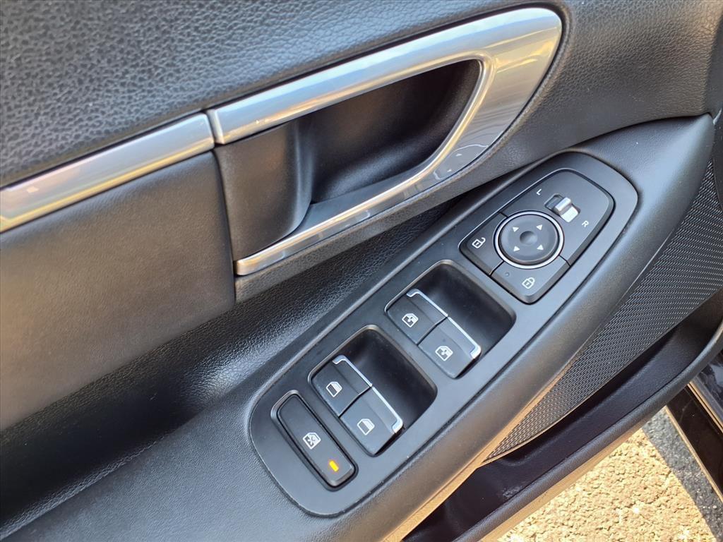 used 2023 Hyundai Sonata car, priced at $18,894