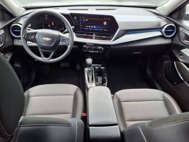 used 2024 Chevrolet Trax car, priced at $19,894