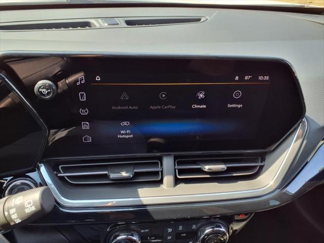 new 2025 Chevrolet Trax car, priced at $25,990