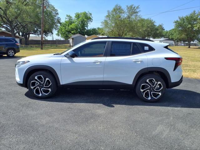 new 2025 Chevrolet Trax car, priced at $25,990