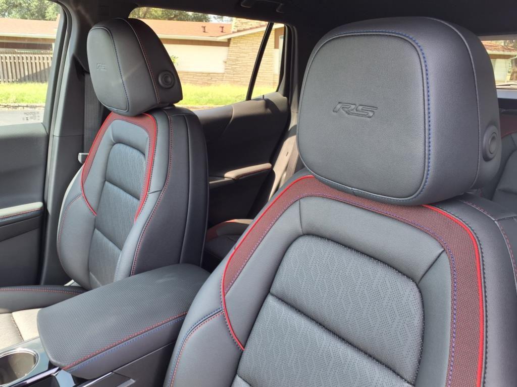 new 2026 Chevrolet Equinox car, priced at $35,665