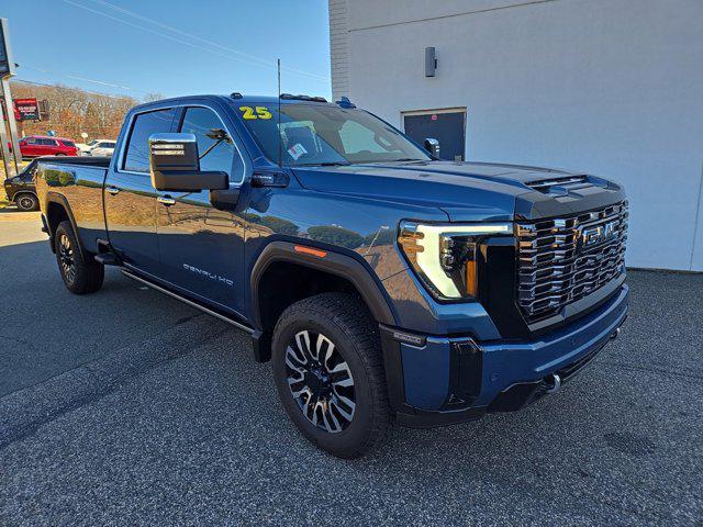 new 2025 GMC Sierra 3500 car, priced at $98,999