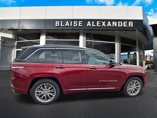 used 2022 Jeep Grand Cherokee car, priced at $46,000
