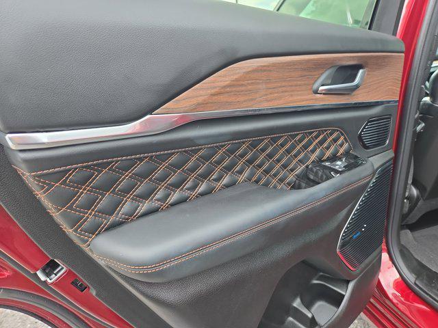 used 2022 Jeep Grand Cherokee car, priced at $46,000