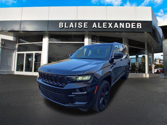 used 2023 Jeep Grand Cherokee car, priced at $32,000