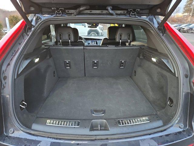 used 2023 Cadillac XT4 car, priced at $25,500