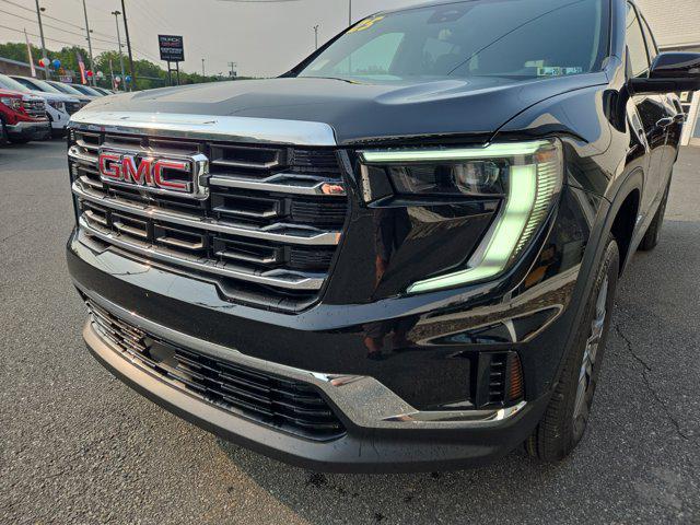 new 2025 GMC Acadia car, priced at $46,675