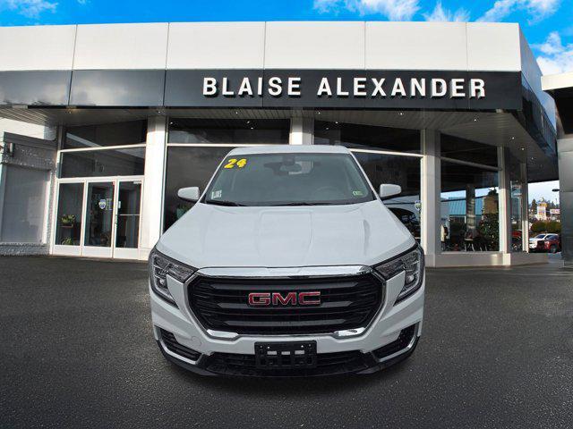used 2024 GMC Terrain car, priced at $25,000