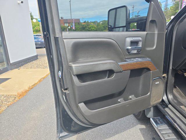 used 2019 GMC Sierra 2500 car, priced at $40,000
