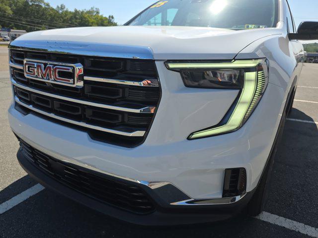 new 2025 GMC Acadia car, priced at $43,900