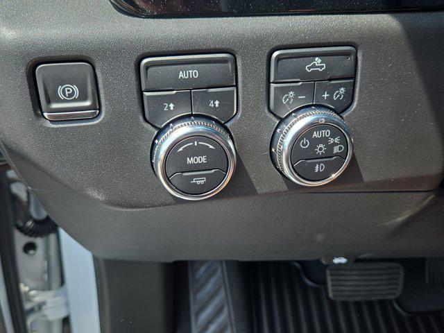 new 2025 GMC Sierra 1500 car, priced at $49,633