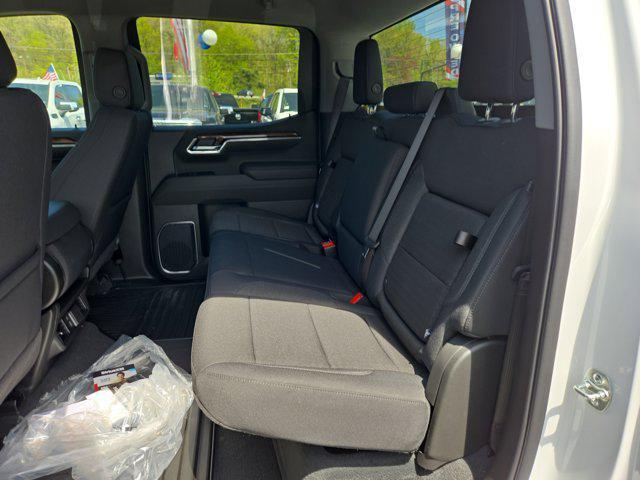 new 2025 GMC Sierra 1500 car, priced at $49,633