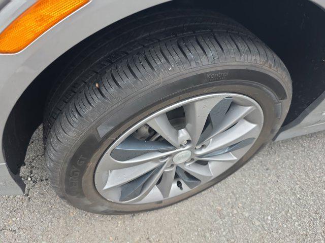 used 2023 Buick Encore GX car, priced at $26,000