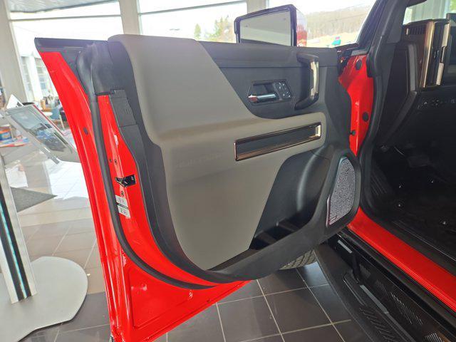 new 2025 GMC HUMMER EV Pickup car, priced at $116,844