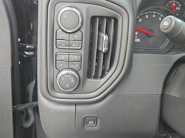 new 2025 GMC Sierra 1500 car, priced at $41,630