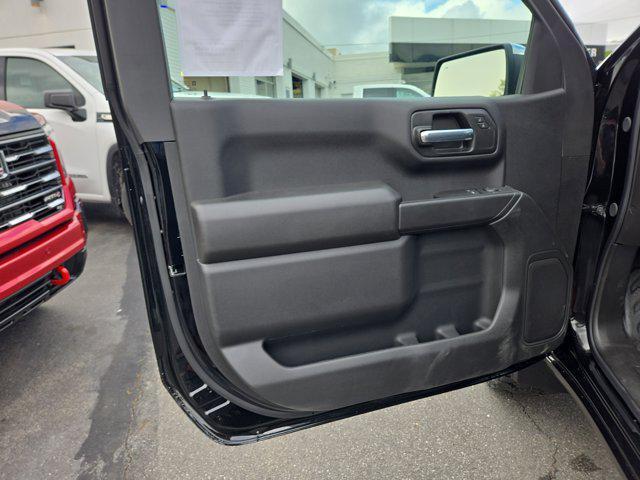 new 2025 GMC Sierra 1500 car, priced at $47,554