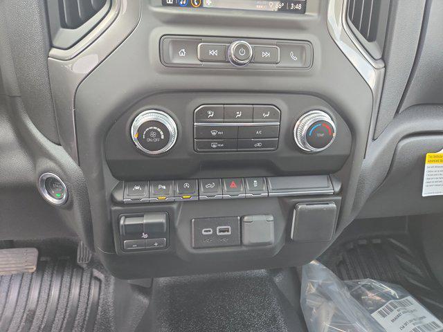 new 2025 GMC Sierra 1500 car, priced at $41,630