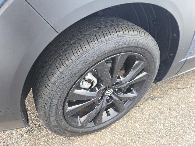 used 2024 Mazda CX-30 car, priced at $27,000