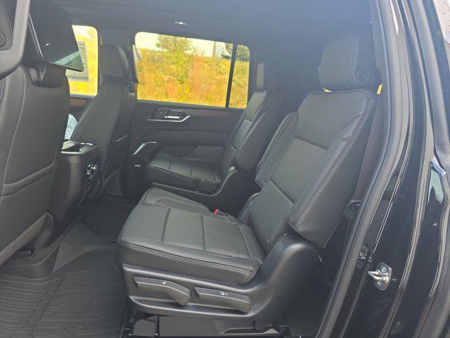 new 2025 GMC Yukon XL car, priced at $92,591