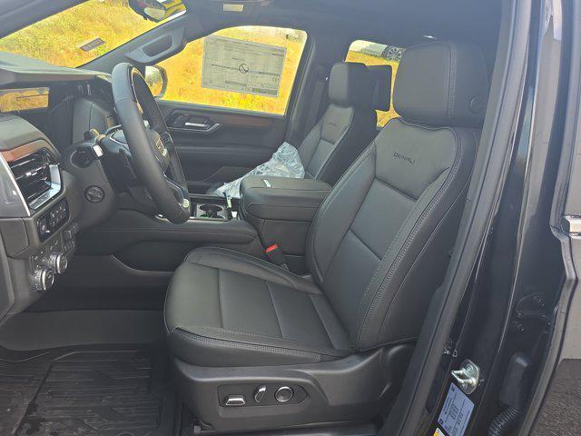 new 2025 GMC Yukon XL car, priced at $92,591