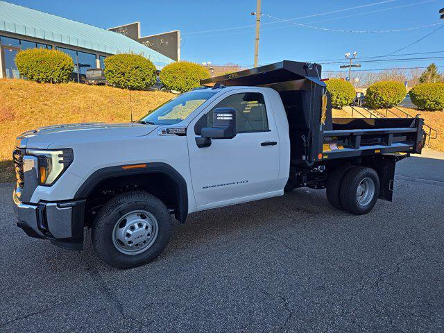 new 2024 GMC Sierra 3500 car, priced at $75,758