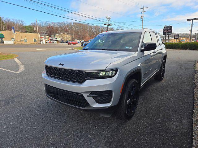 used 2024 Jeep Grand Cherokee car