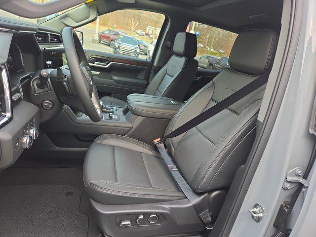 new 2025 GMC Sierra 1500 car, priced at $76,207