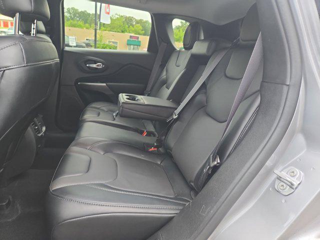used 2022 Jeep Cherokee car, priced at $25,150