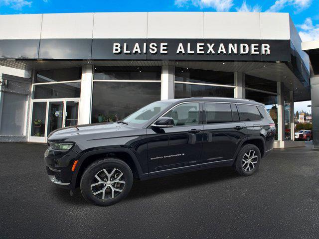 used 2023 Jeep Grand Cherokee L car, priced at $30,000