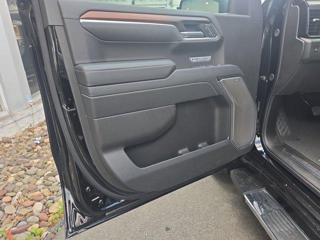 new 2025 GMC Sierra 1500 car, priced at $66,249