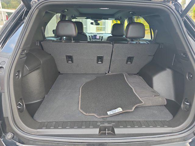 used 2022 Chevrolet Equinox car, priced at $28,500
