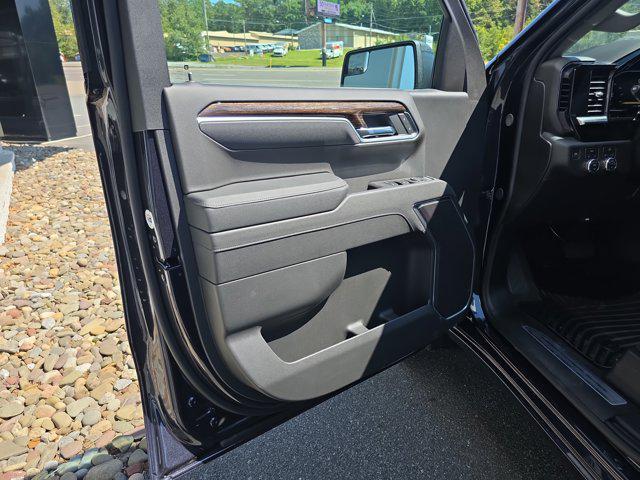 new 2026 GMC Sierra 1500 car, priced at $48,700