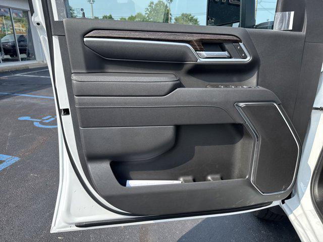 new 2025 GMC Sierra 2500 car, priced at $57,404