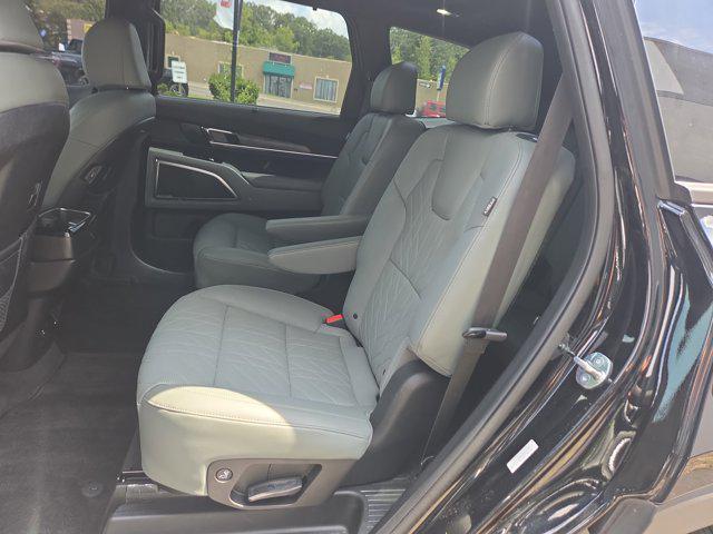 used 2024 Kia Telluride car, priced at $45,000